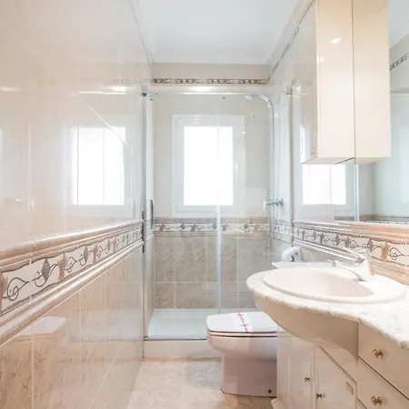 Zelda - Plusholidays *