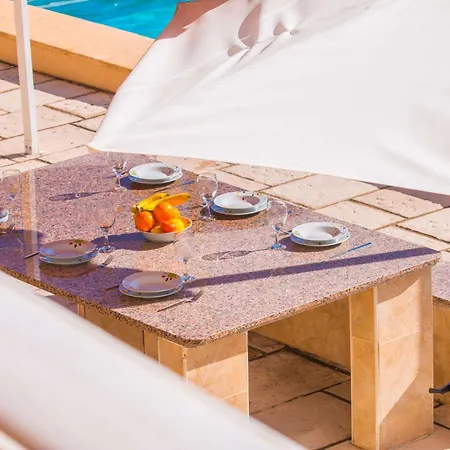 Zelda - Plusholidays Villa *