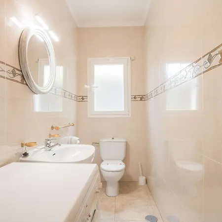 Zelda - Plusholidays Willa Ifach