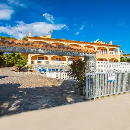 Zelda - Plusholidays *