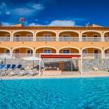 Zelda - Plusholidays Villa