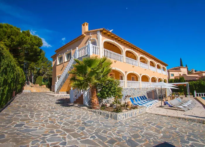 Zelda - Plusholidays Villa *