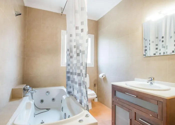 Zelda - Plusholidays Villa Ifach