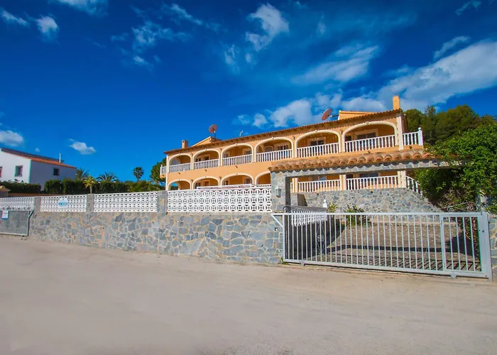 Zelda - Plusholidays Villa Ifach